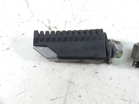 2009 BMW R1200 GS K25 Rear Footpeg Foot Rest Set 46712310403 46712310404 {{ shop.shopifyCountryName }} - Mototech271