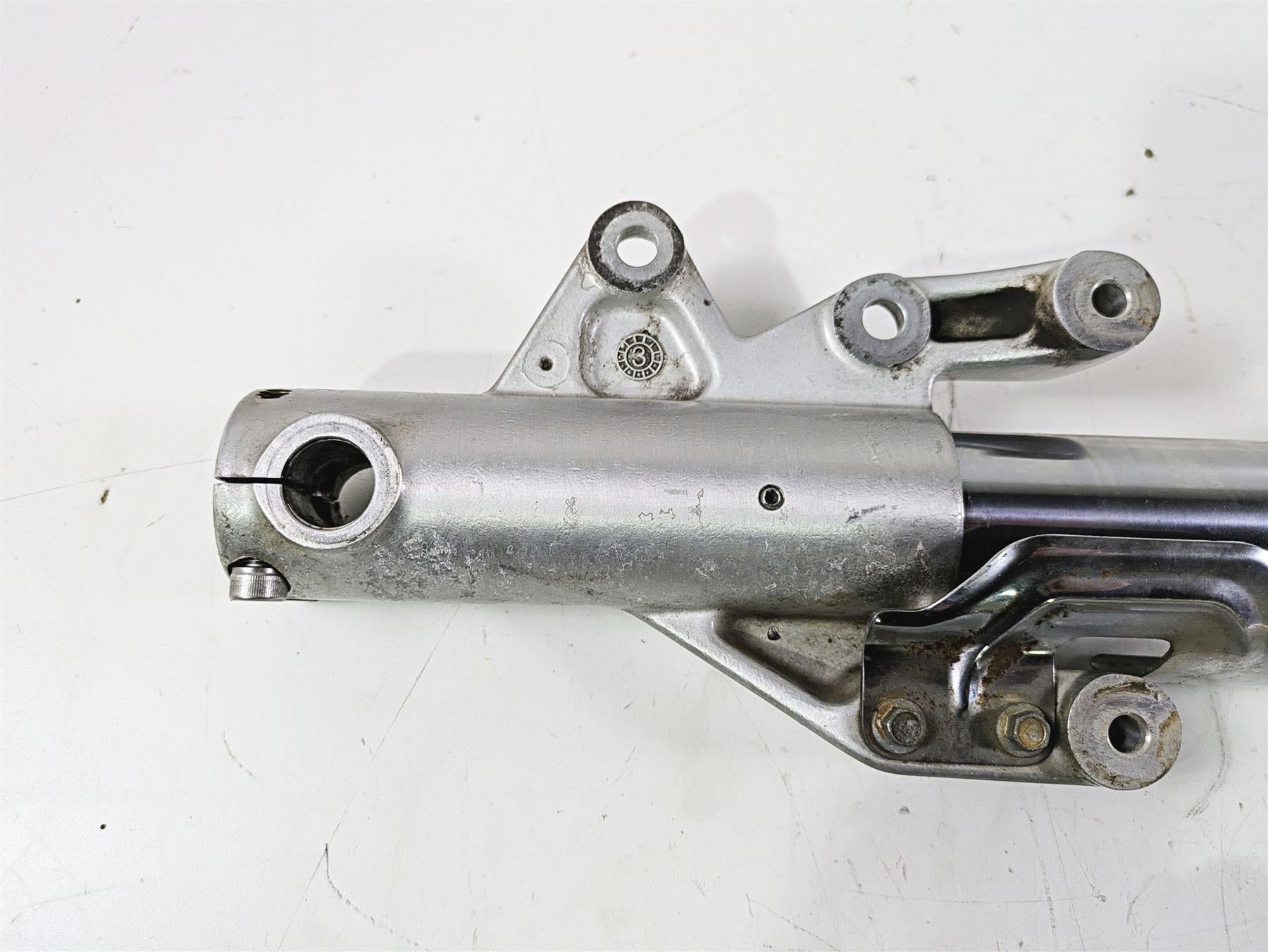 2004 Victory Kingpin Straight Front Fork Leg Damper Set 2202682 2202683 {{ shop.shopifyCountryName }} - Mototech271