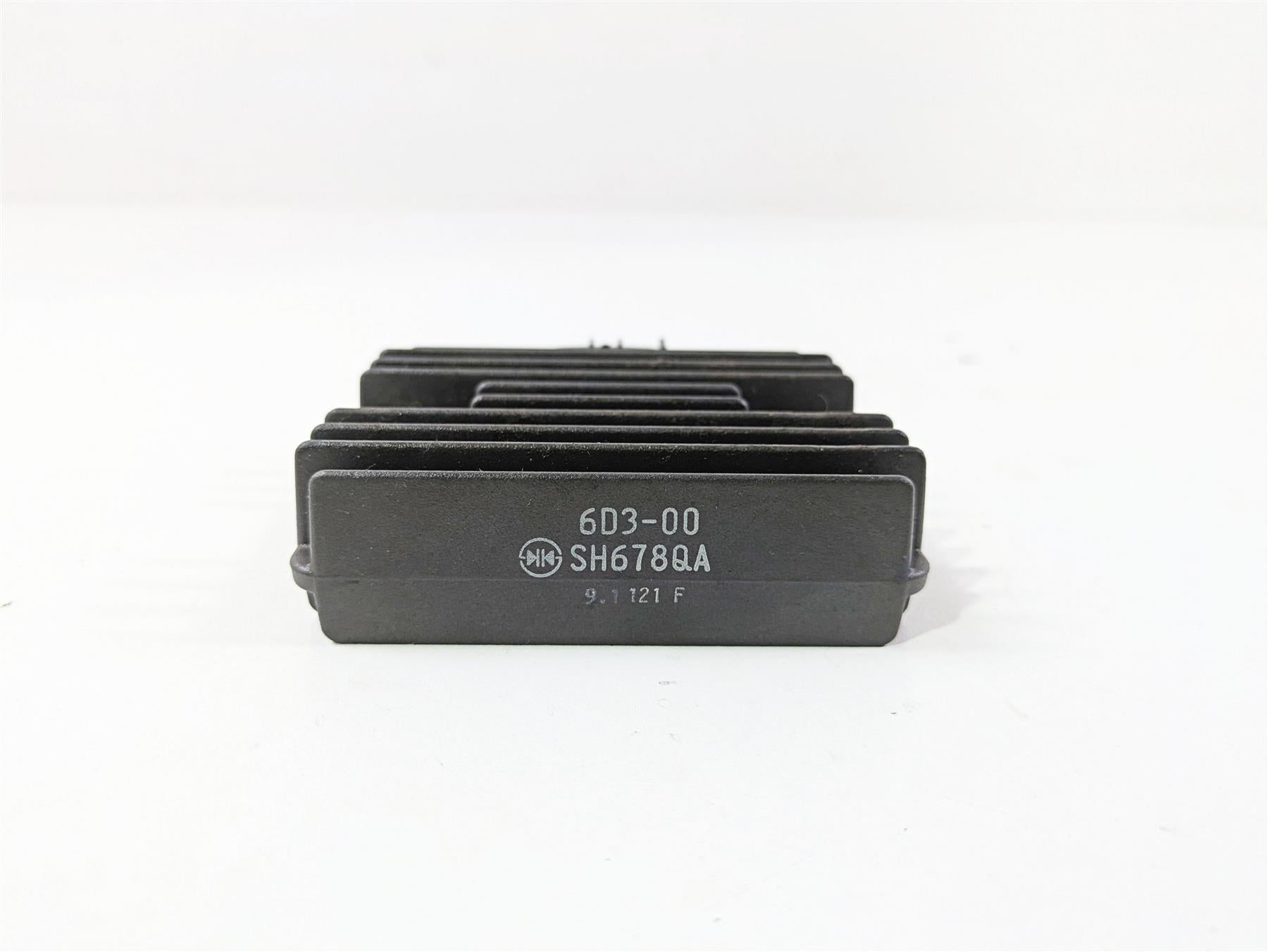 2019 Yamaha VX Cruiser HO 1800 Rectifier Voltage Regulator 6EK-81960-02-00 {{ shop.shopifyCountryName }} - Mototech271