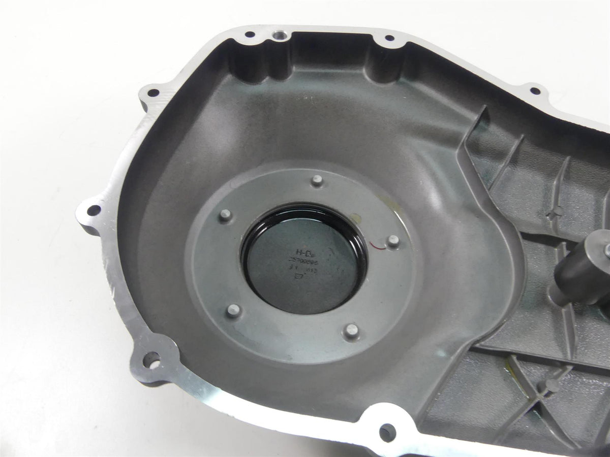 2022 Harley Softail FXBBS Street Bob Outer Primary Drive Clutch Cover 25700935 {{ shop.shopifyCountryName }} - Mototech271