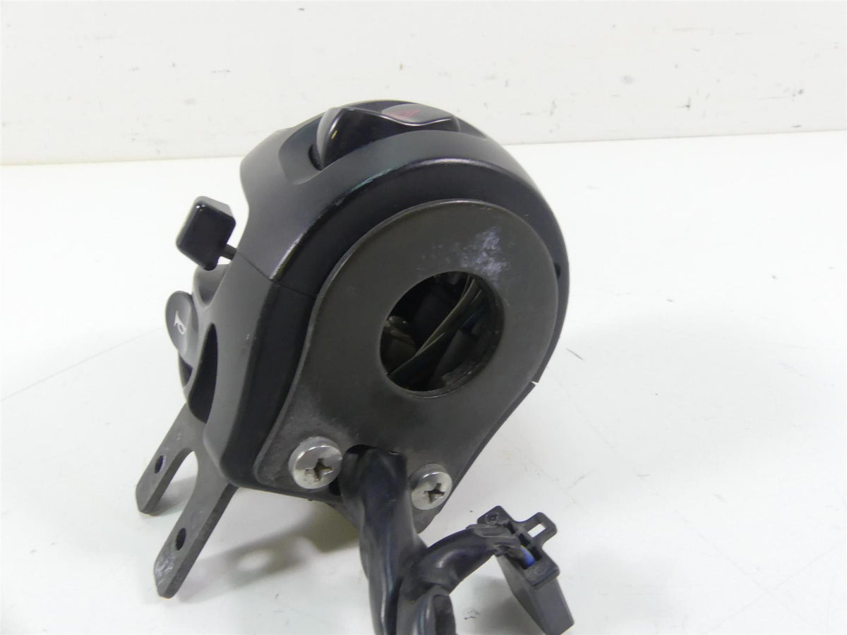 2015 Victory Cross Country Tour Left Hand Turn Signal Control Switch 4012119 {{ shop.shopifyCountryName }} - Mototech271