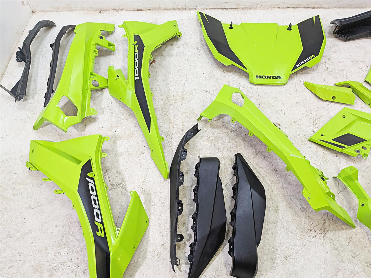 2020 Honda Talon SXS1000 S2R 1000R Fenders Hood Outer Cover Plastics 61300-HL6 {{ shop.shopifyCountryName }} - Mototech271
