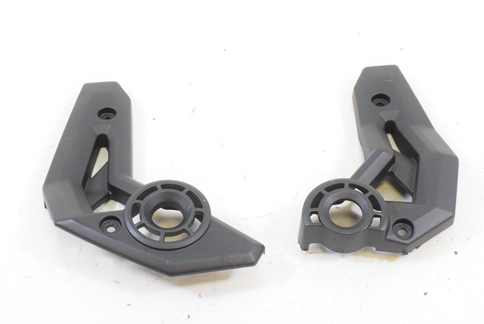 2018 Kawasaki EX650 Ninja Foot Peg Bracket Cover Fairing Set 14093-0623 {{ shop.shopifyCountryName }} - Mototech271