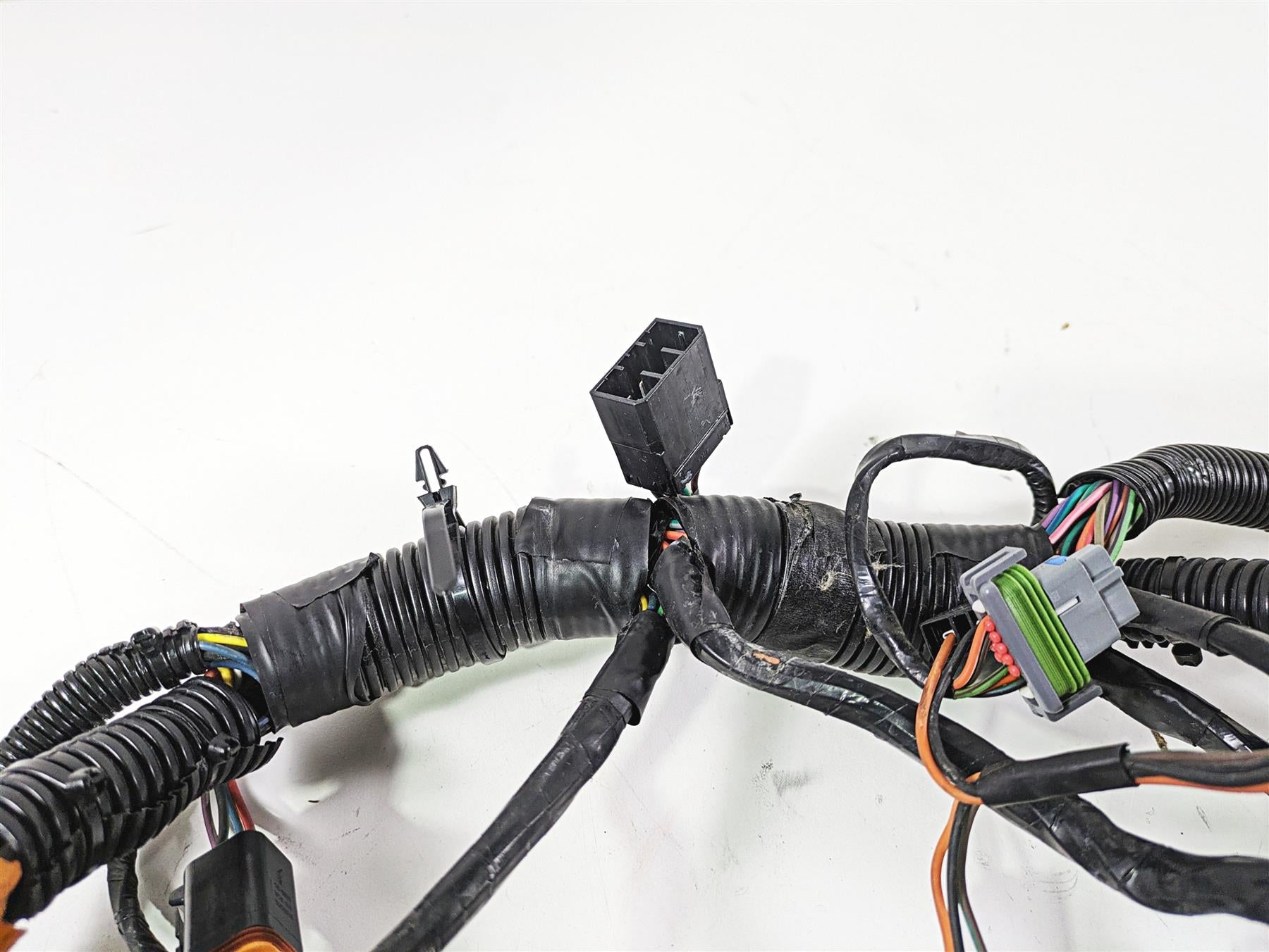 2008 Harley Touring FLHTCU E-Glide 105TH Front Fairing Wiring Harness 70232-08 {{ shop.shopifyCountryName }} - Mototech271