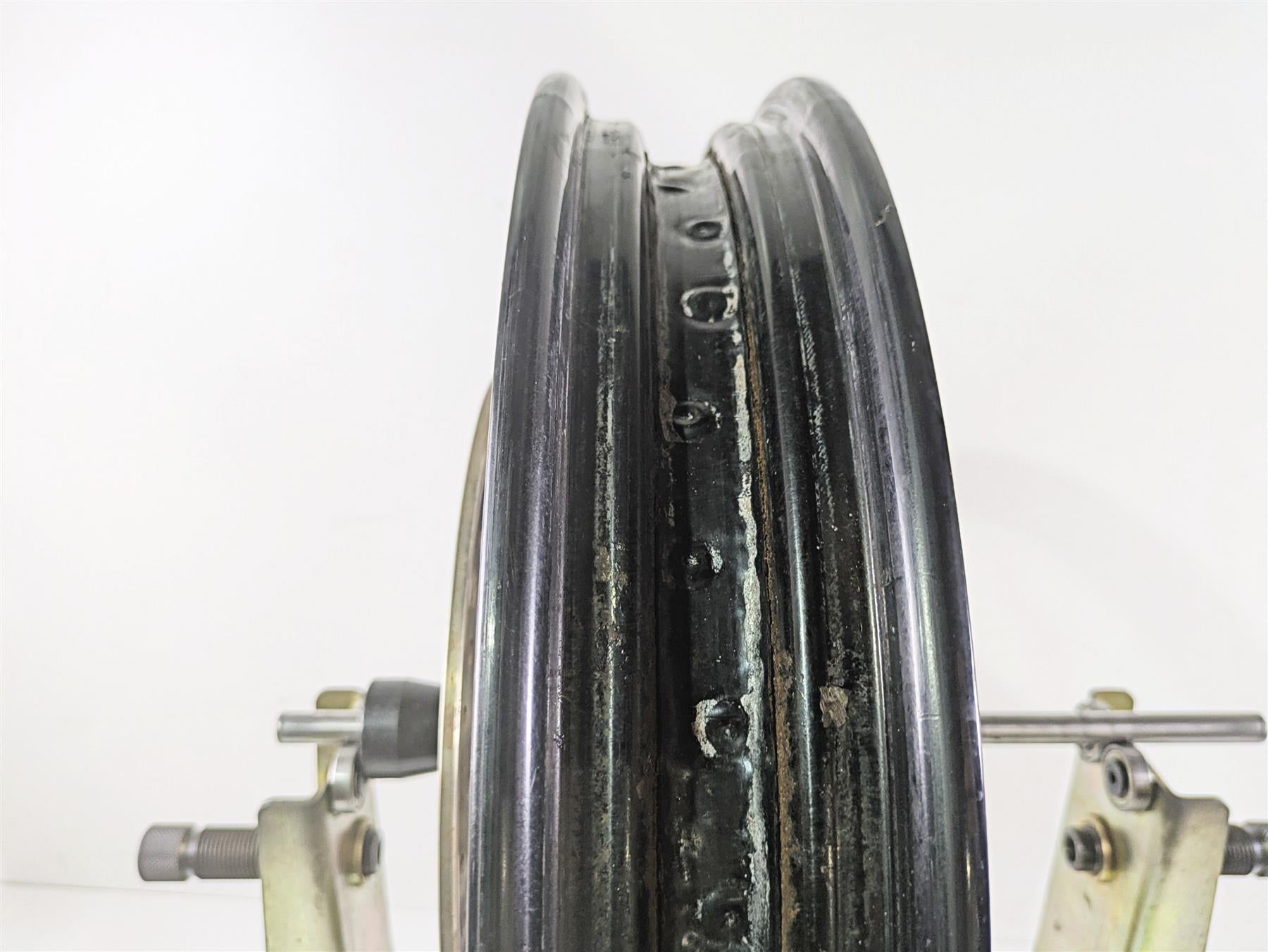 2010 Harley Dyna FXDB Street Bob 19x2.5 Front Wheel Spoke Rim - Runout 41425-09 {{ shop.shopifyCountryName }} - Mototech271
