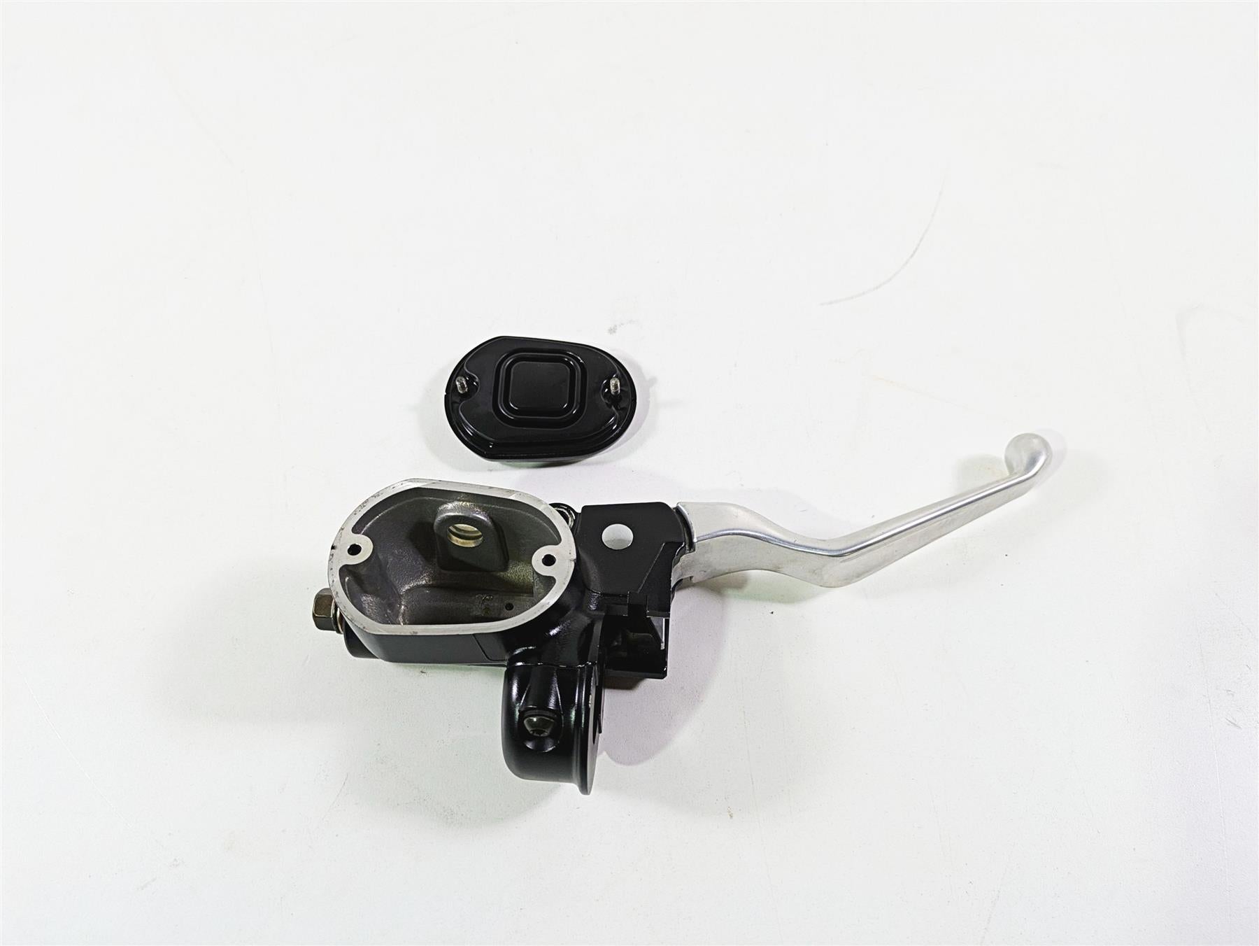 2009 Harley XR1200 Sportster Front Brake Master Cylinder 42941-08 {{ shop.shopifyCountryName }} - Mototech271