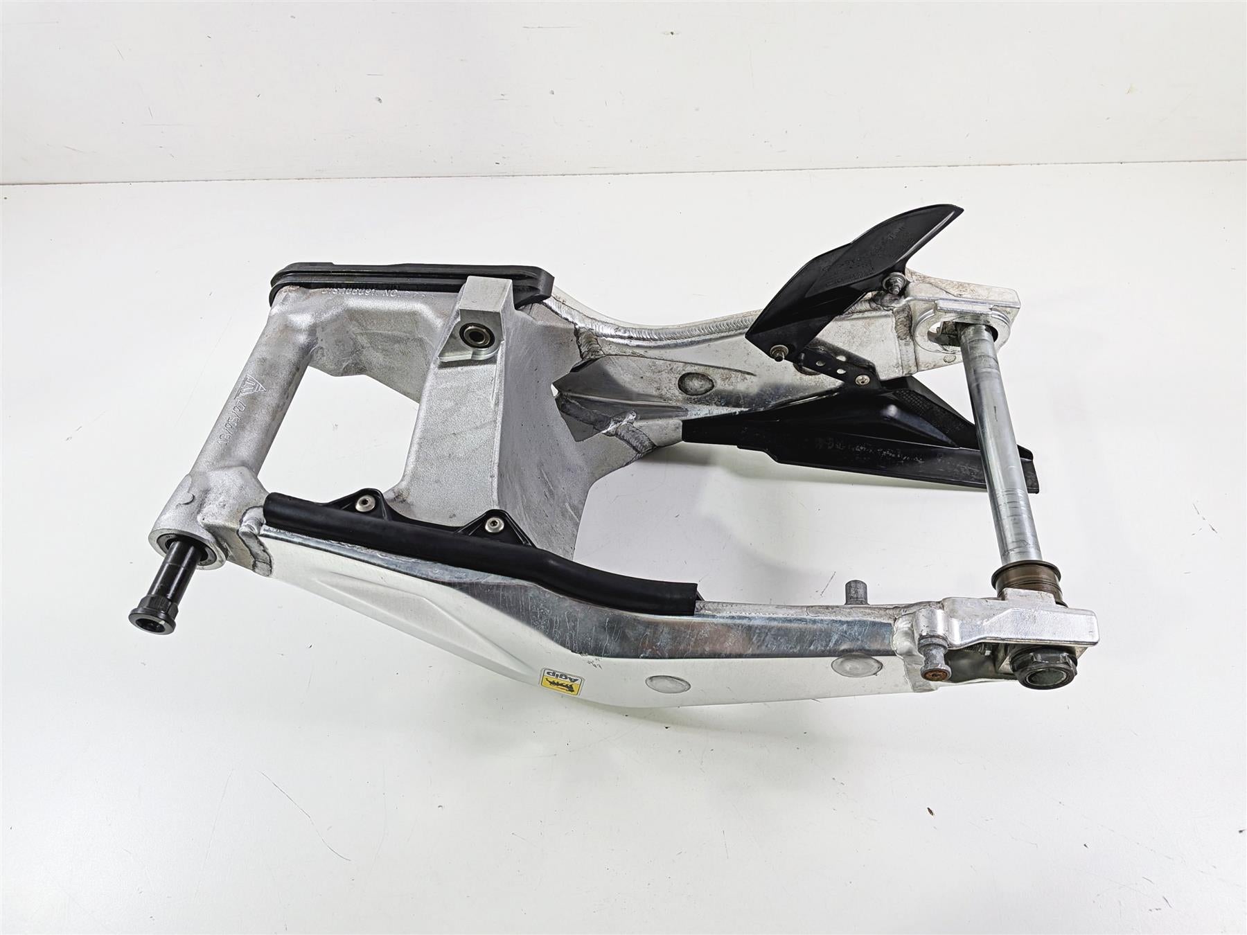 2008 Aprilia RSVR 1000 Factory Rear Swingarm Swing Arm Axle Set AP8145020 {{ shop.shopifyCountryName }} - Mototech271