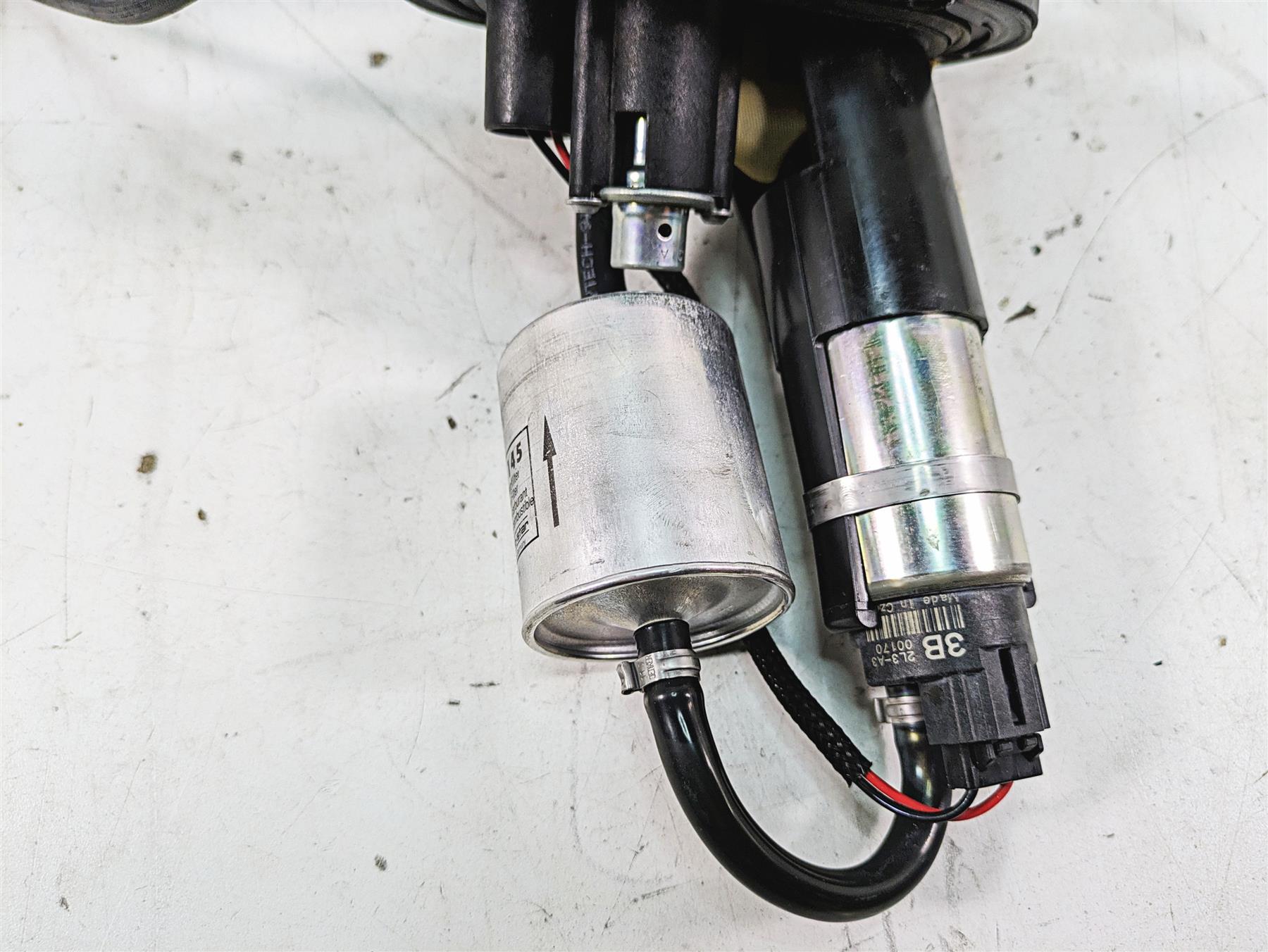 2014 Moto Guzzi California 1400 T Fuel Gas Petrol Pump - Tested B063104 {{ shop.shopifyCountryName }} - Mototech271