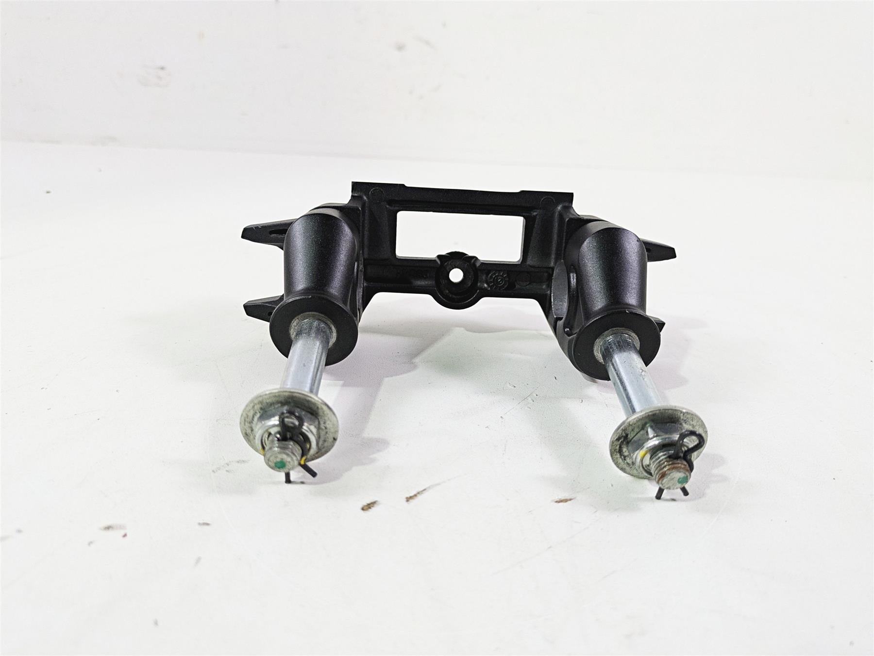2021 Kawasaki Z900 ZR900 Handlebar Riser Holder Mount Set 46012-0396-18R {{ shop.shopifyCountryName }} - Mototech271