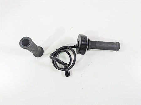 2024 Triumph Street Triple 765 R Fly By Wire Throttle Grip Sensor T2043055 {{ shop.shopifyCountryName }} - Mototech271