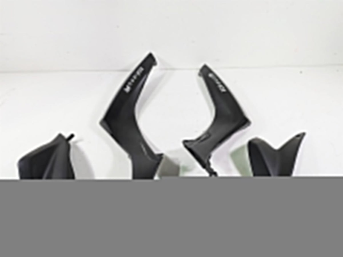 2012 BMW R1200R K27 Under Seat Side Cover Fairings Set - Read 46637697198 {{ shop.shopifyCountryName }} - Mototech271