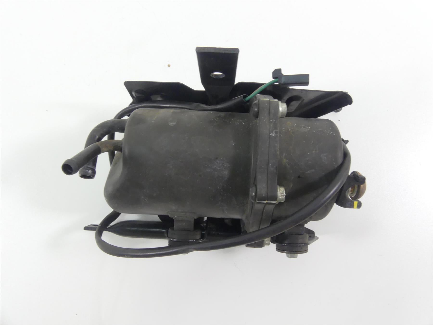 2006 Honda VTX1800 C2 Fuel Gas Petrol Pump - Tested 16700-MCV-R12 16700-MCV-R13 {{ shop.shopifyCountryName }} - Mototech271
