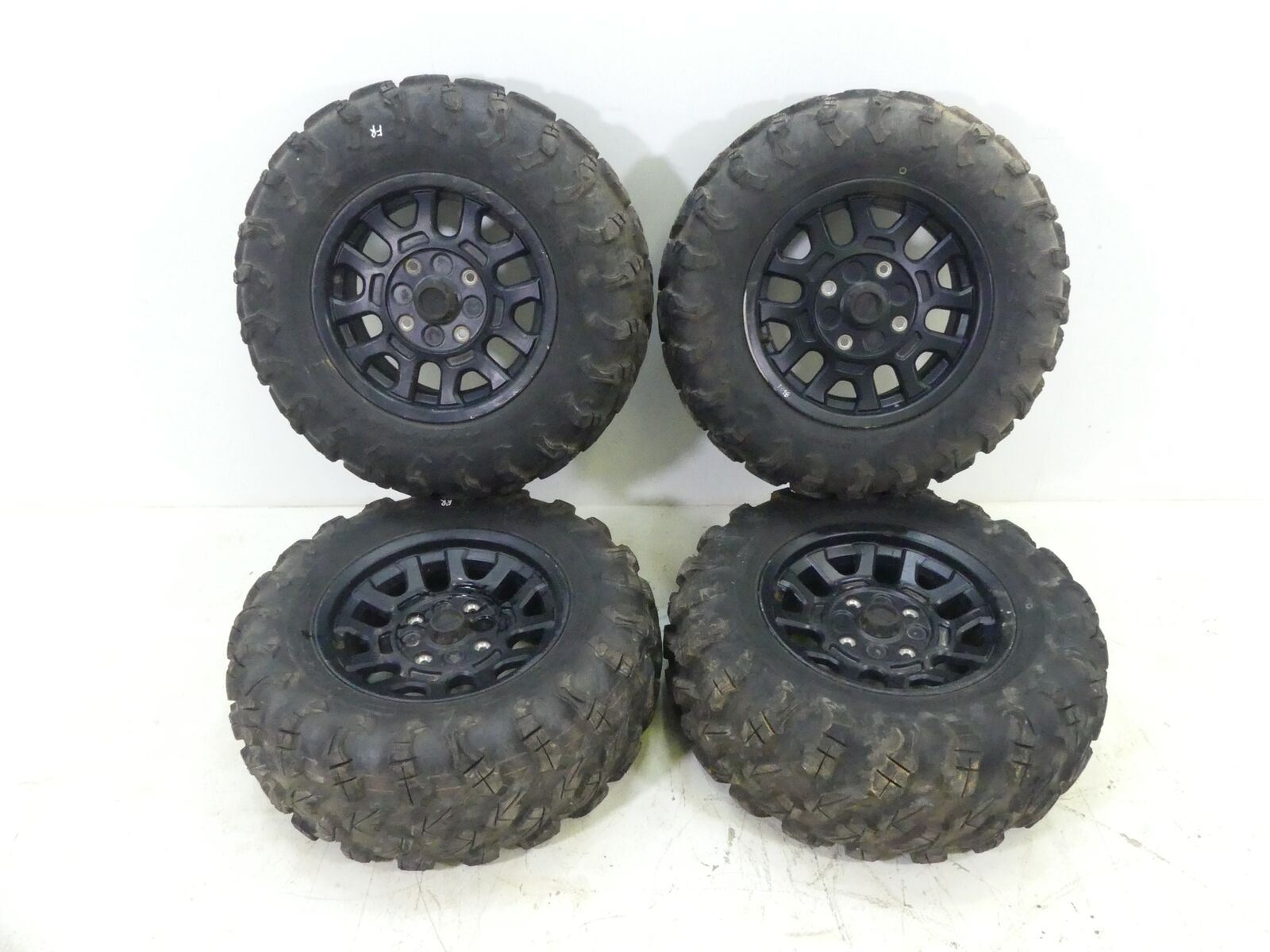 2019 Honda Talon SXS1000 S2R Wheel Tire Maxxis 28x11 28x9 R15 42650-HL6-A10 {{ shop.shopifyCountryName }} - Mototech271