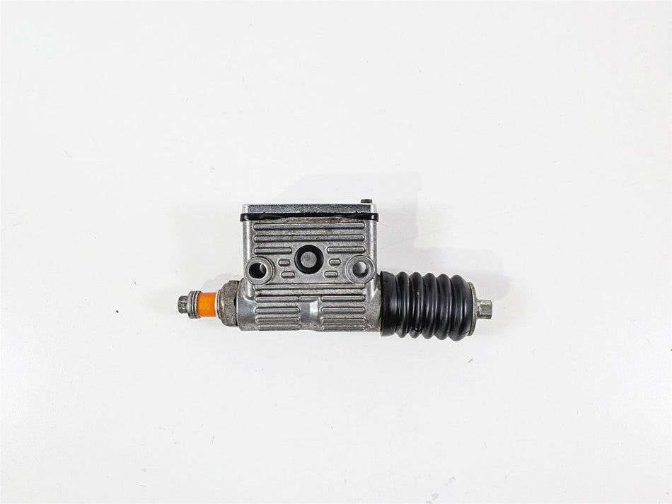 2003 Harley Sportster XL1200 Rear Brake Master Cylinder 42472-87 {{ shop.shopifyCountryName }} - Mototech271