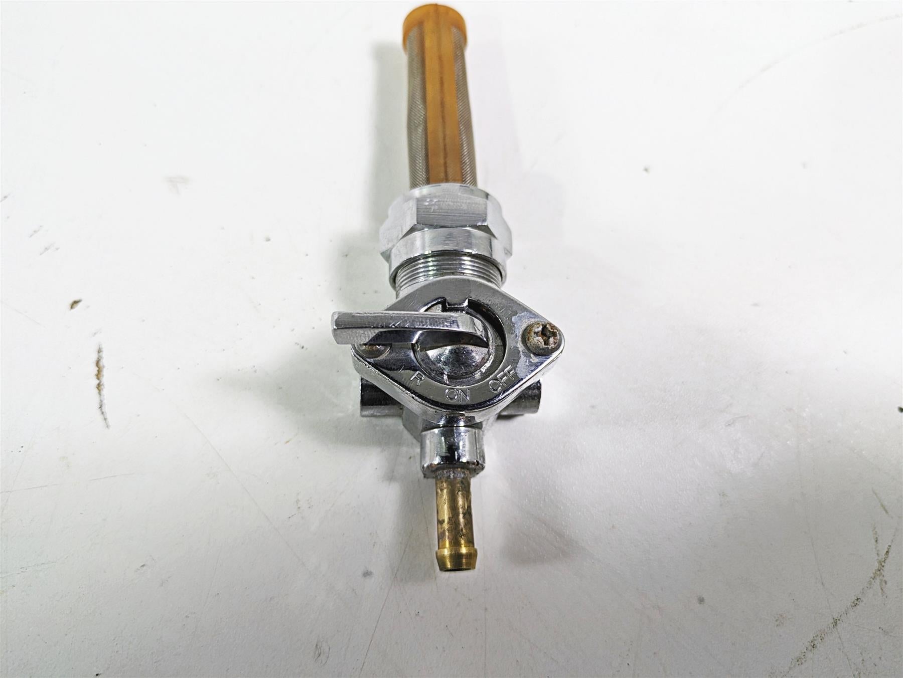 2003 Harley Dyna FXDL Low Rider 100TH Fuel Gas Petrol Valve Petcock 61338-02 {{ shop.shopifyCountryName }} - Mototech271