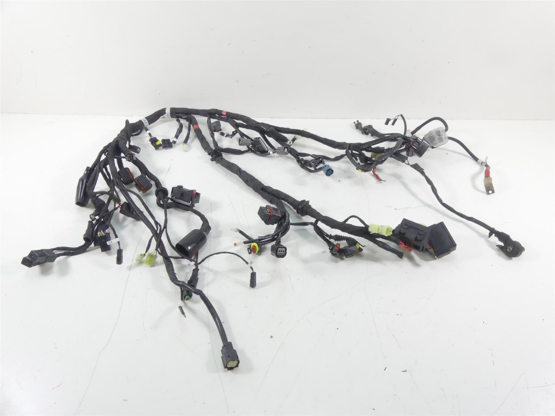 2015 Ducati Diavel Carbon Red Main Wiring Harness Loom - No Cuts 51019541D | Mototech271