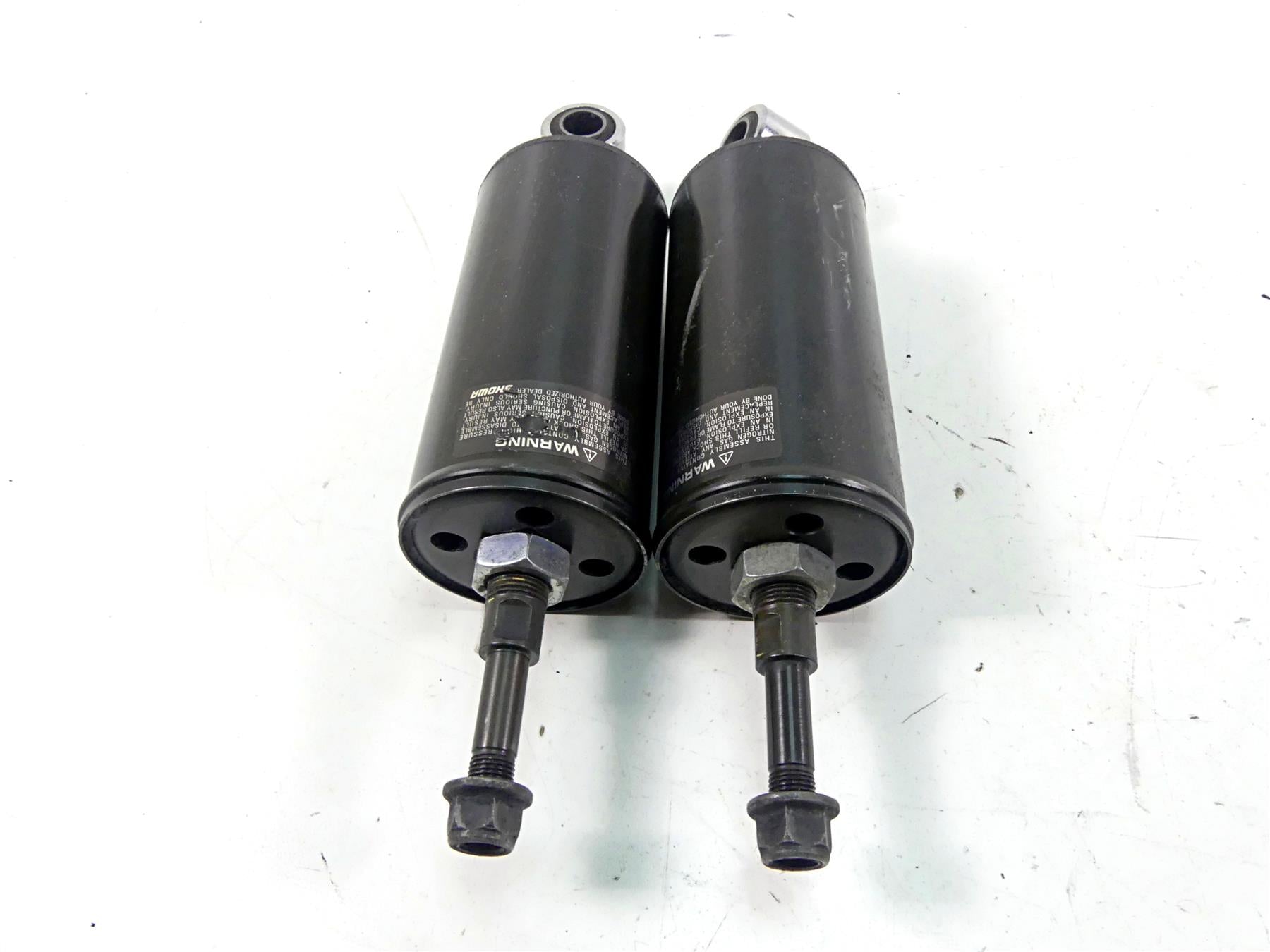 2002 Harley FLSTCI Softail Heritage Rear Suspension Damper Shock Set 54508-00B {{ shop.shopifyCountryName }} - Mototech271