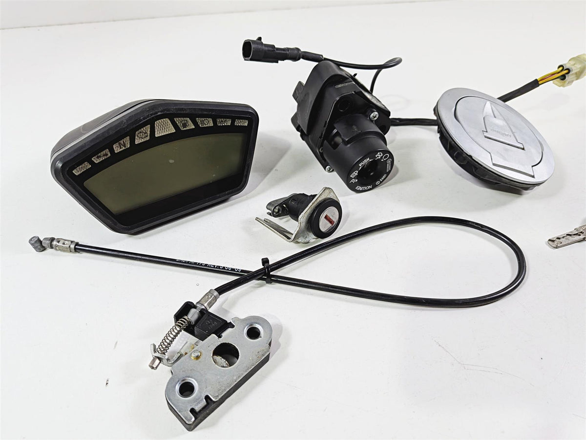 2011 Ducati Streetfighter 1098 S Gauges Ignition Key Switch Lock 3K 40610726B {{ shop.shopifyCountryName }} - Mototech271