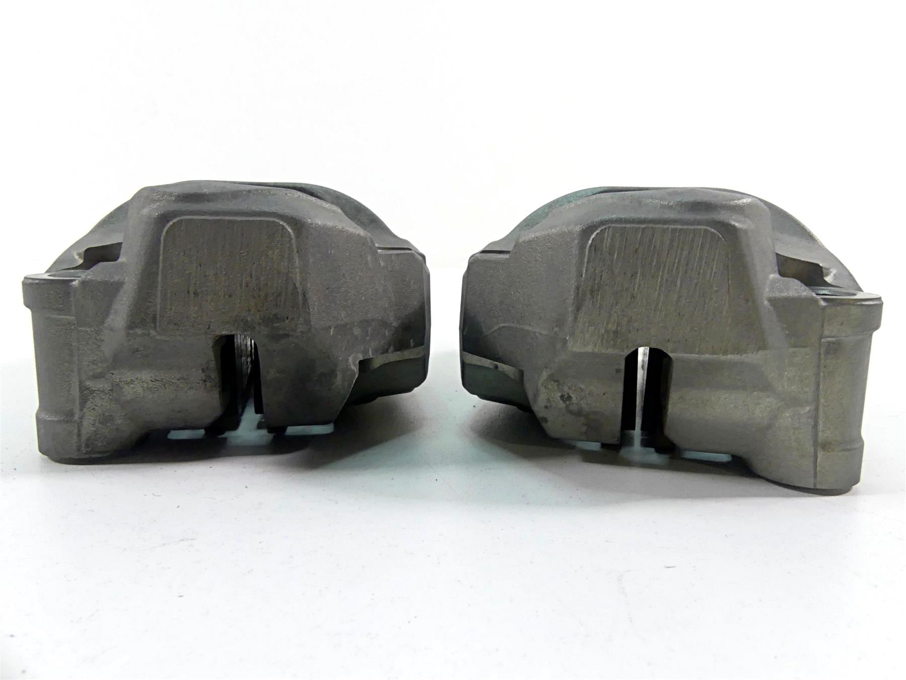 2022 Triumph Speed Triple 1200 RS Front Brembo 100mm Brake Caliper Set T2028970 {{ shop.shopifyCountryName }} - Mototech271