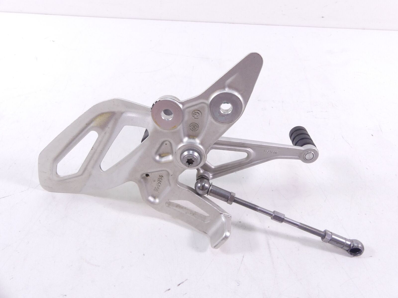 2016 BMW R1200RS K54 Left Rider Footpeg Set & Shifter Lever 46718540796 {{ shop.shopifyCountryName }} - Mototech271