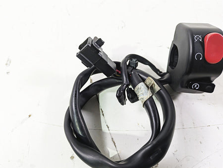 2012 Triumph Daytona 675 Right Hand Start Stop Control Switch T2049237 {{ shop.shopifyCountryName }} - Mototech271