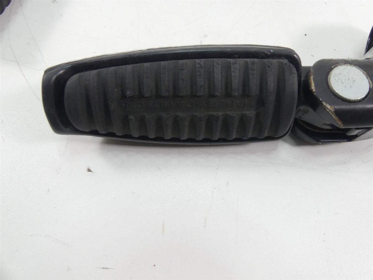 2011 Harley VRSCF Muscle Rod Left Front Footpeg & Shifter 50272-02B 33757-01A {{ shop.shopifyCountryName }} - Mototech271