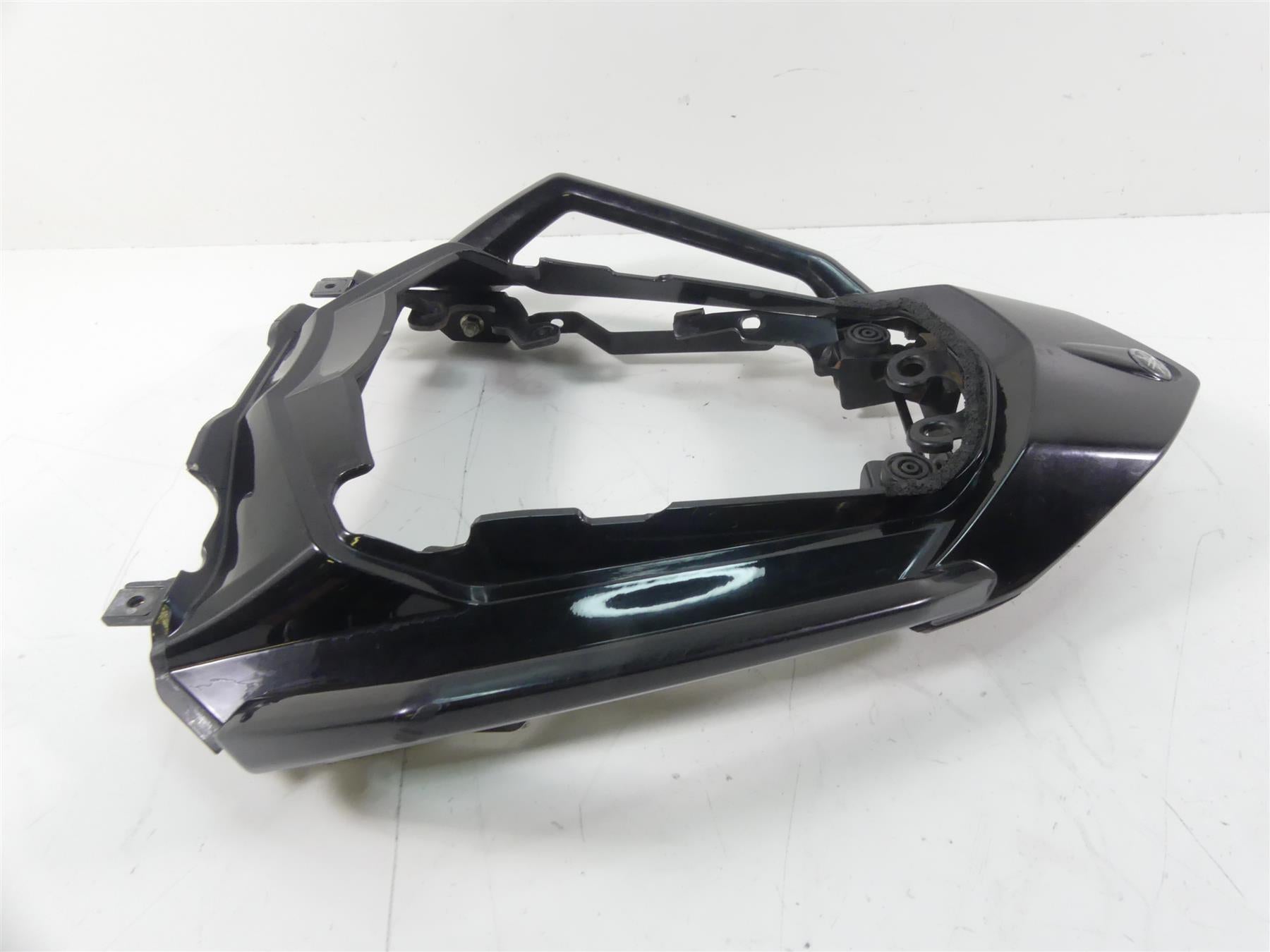 2007 Yamaha FZ1 Fazer Rear Passenger Grab Handle Fairing Cover 3C3