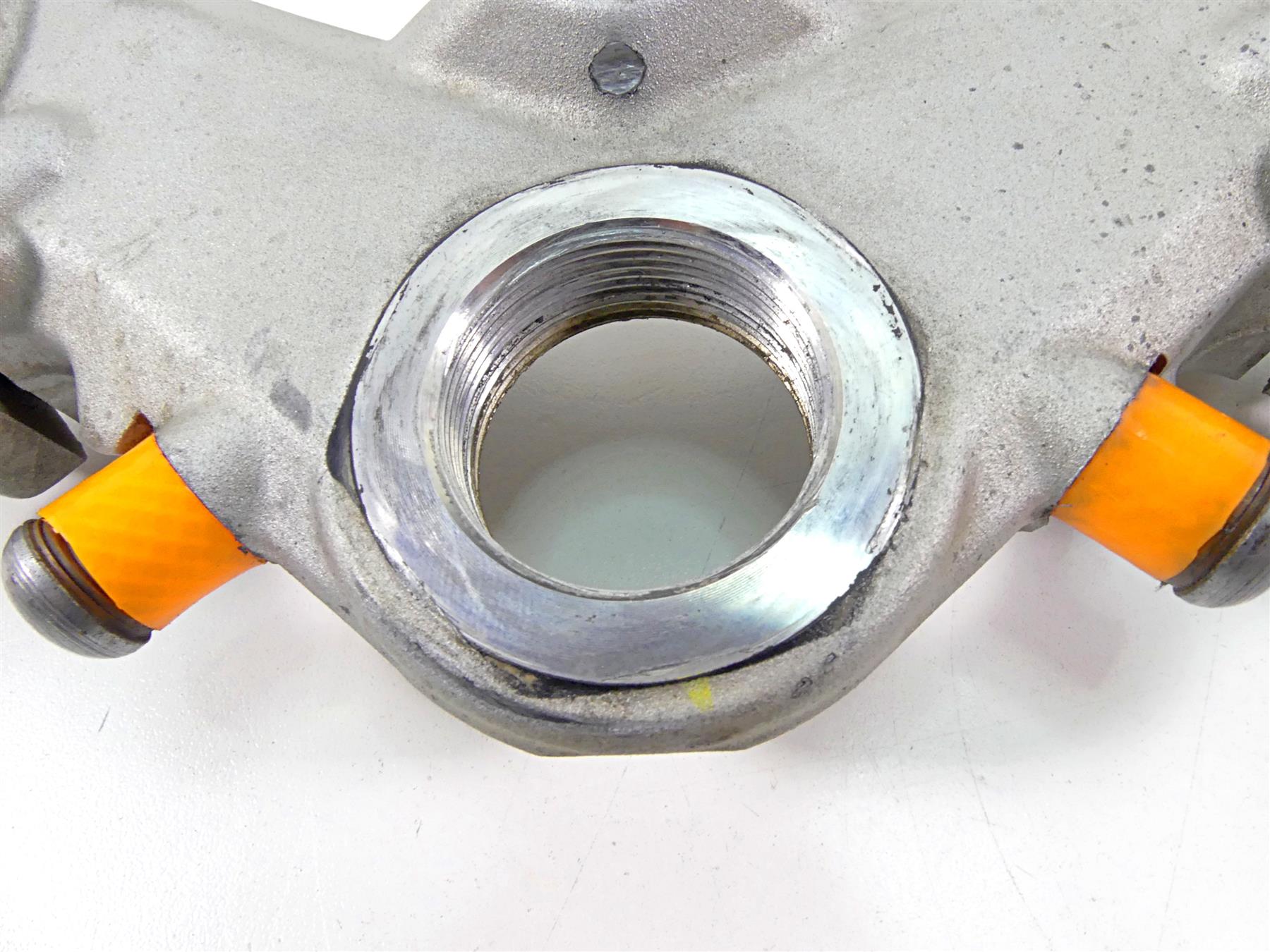 2009 BMW R1200GS K255 Adv Lower Triple Tree Steering Clamp 31427664956 {{ shop.shopifyCountryName }} - Mototech271