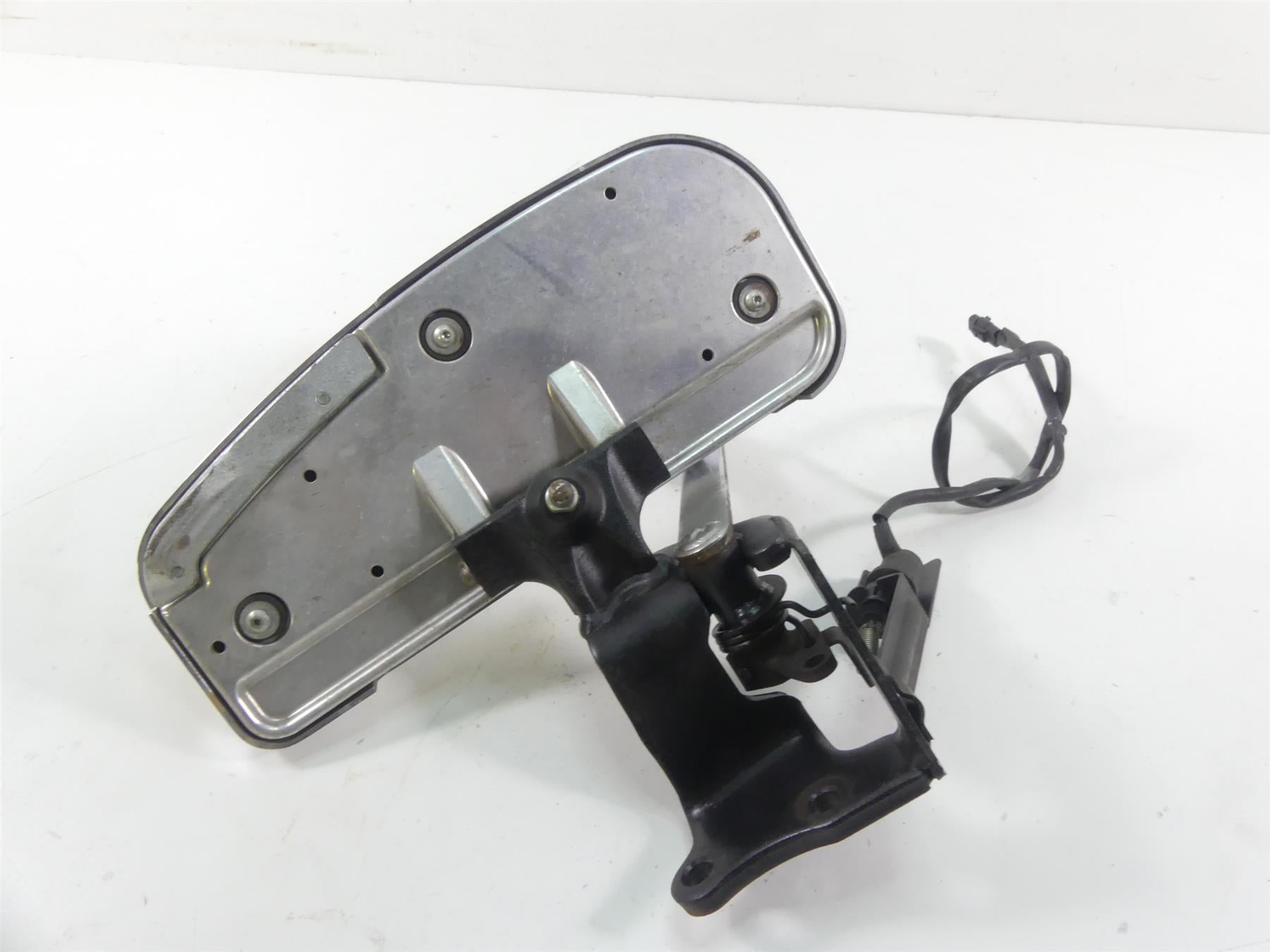 2007 Yamaha XVS1300 V-Star Right Floorboard Brake Pedal Set 3D8-27420-00-00 {{ shop.shopifyCountryName }} - Mototech271