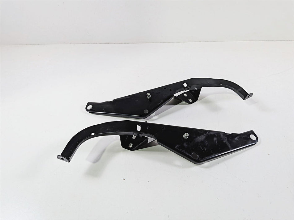 2006 Harley Touring FLHTCU SE CVO Electra Glide Front Fairing Mounts 58478-96A-Mototech271