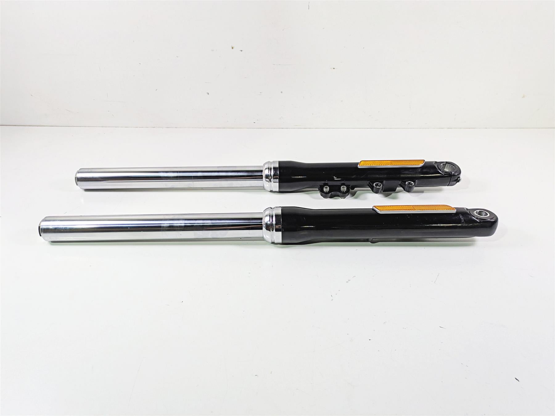 2014 Harley FXDF Dyna Fat Bob Front Fork Leg Set 49mm 48622-08A 48623-08A {{ shop.shopifyCountryName }} - Mototech271