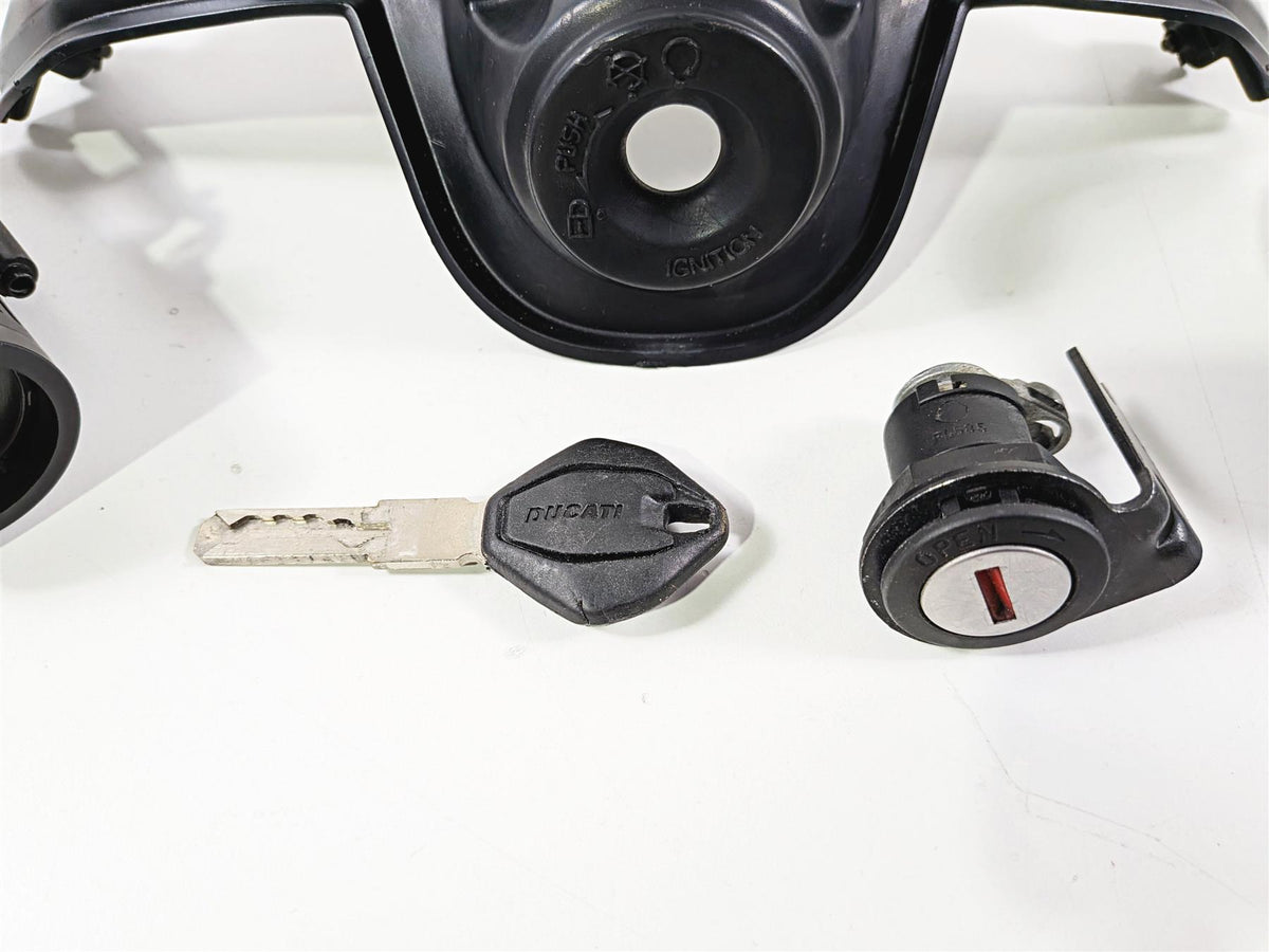 2022 Ducati Panigale V4 S V4S Ignition Switch Key Seat Fuel Lid Lock 59822511A-Mototech271