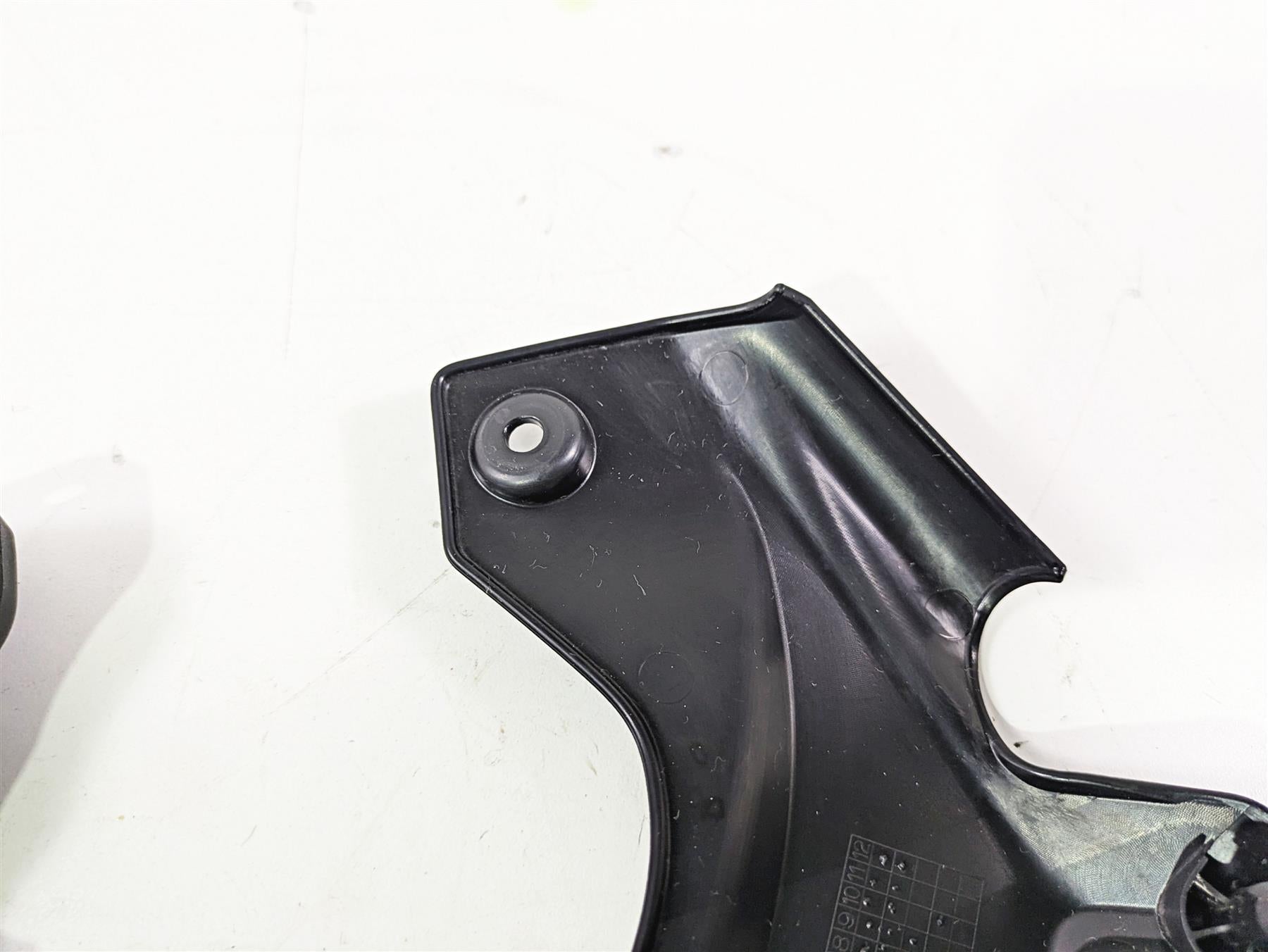 2022 Kawasaki ZR900RS Cafe Neck Frame Cover Fairing Set 14093-0621 14093-0620 {{ shop.shopifyCountryName }} - Mototech271