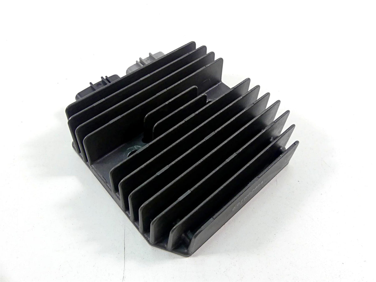 2018 Can Am Commander 1000R XT Rectifier Voltage Regulator FH024AA 710005842 {{ shop.shopifyCountryName }} - Mototech271