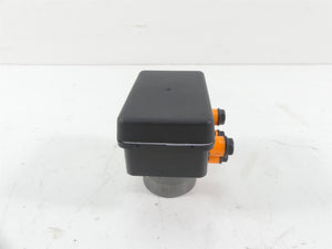 2017 Ducati Hypermotard 939 Abs Brake Pump Pressure Module 54240332B