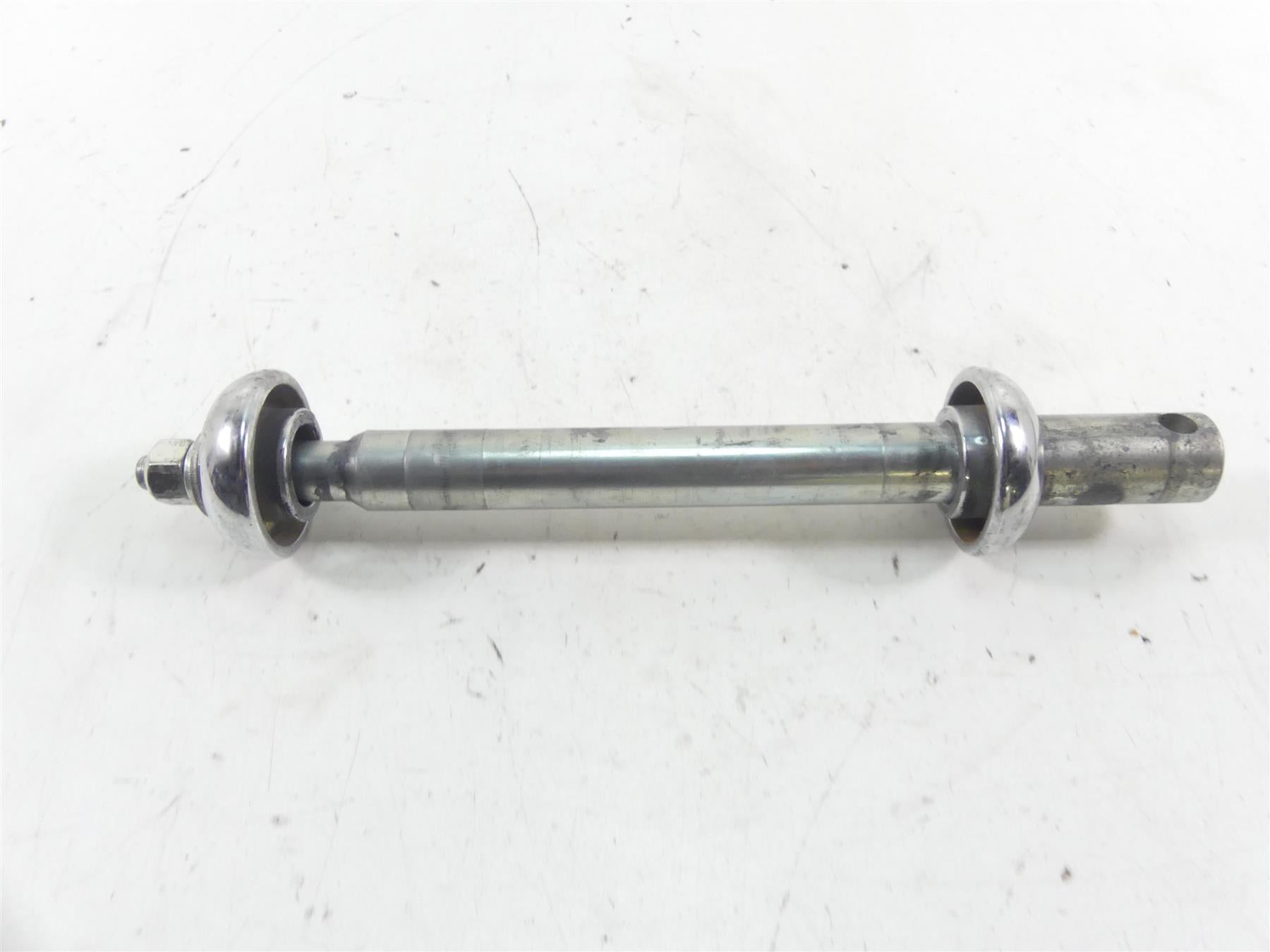 2005 Harley Touring CVO FLHTCSE Electra Glide Front Axle Wheel Spindle 43364-00 {{ shop.shopifyCountryName }} - Mototech271