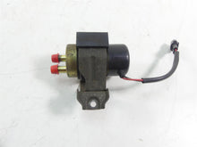 Load image into Gallery viewer, 2001 Kawasaki ZX600J2 ZX6R Ninja Fuel Gas Petrol Pump -Tested 49040-1064
