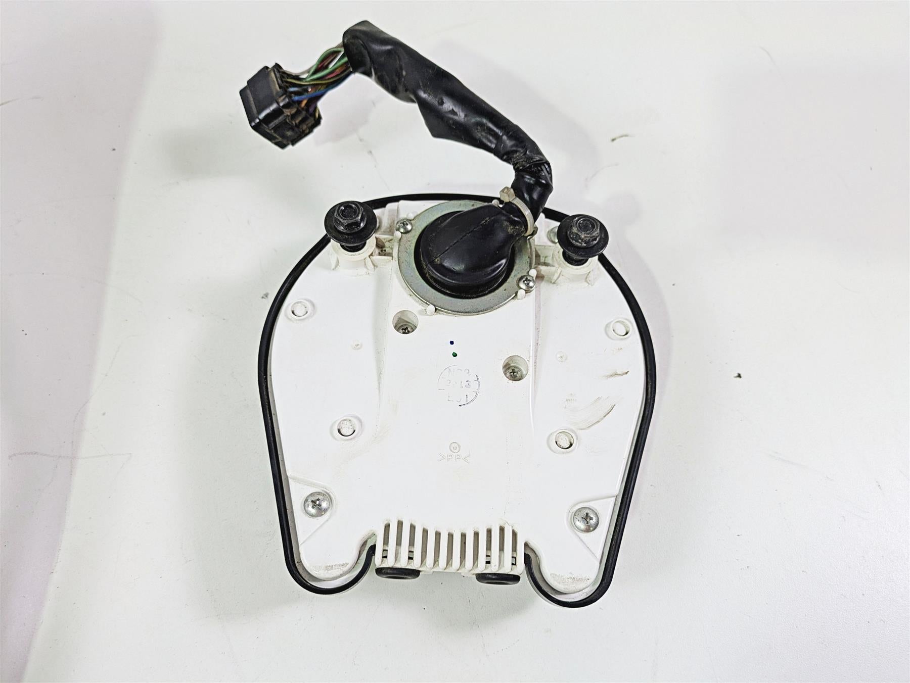 2008 Kawasaki VN1600 Vulcan Nomad Speedometer & Cover Set - 29k 28011-0003 {{ shop.shopifyCountryName }} - Mototech271