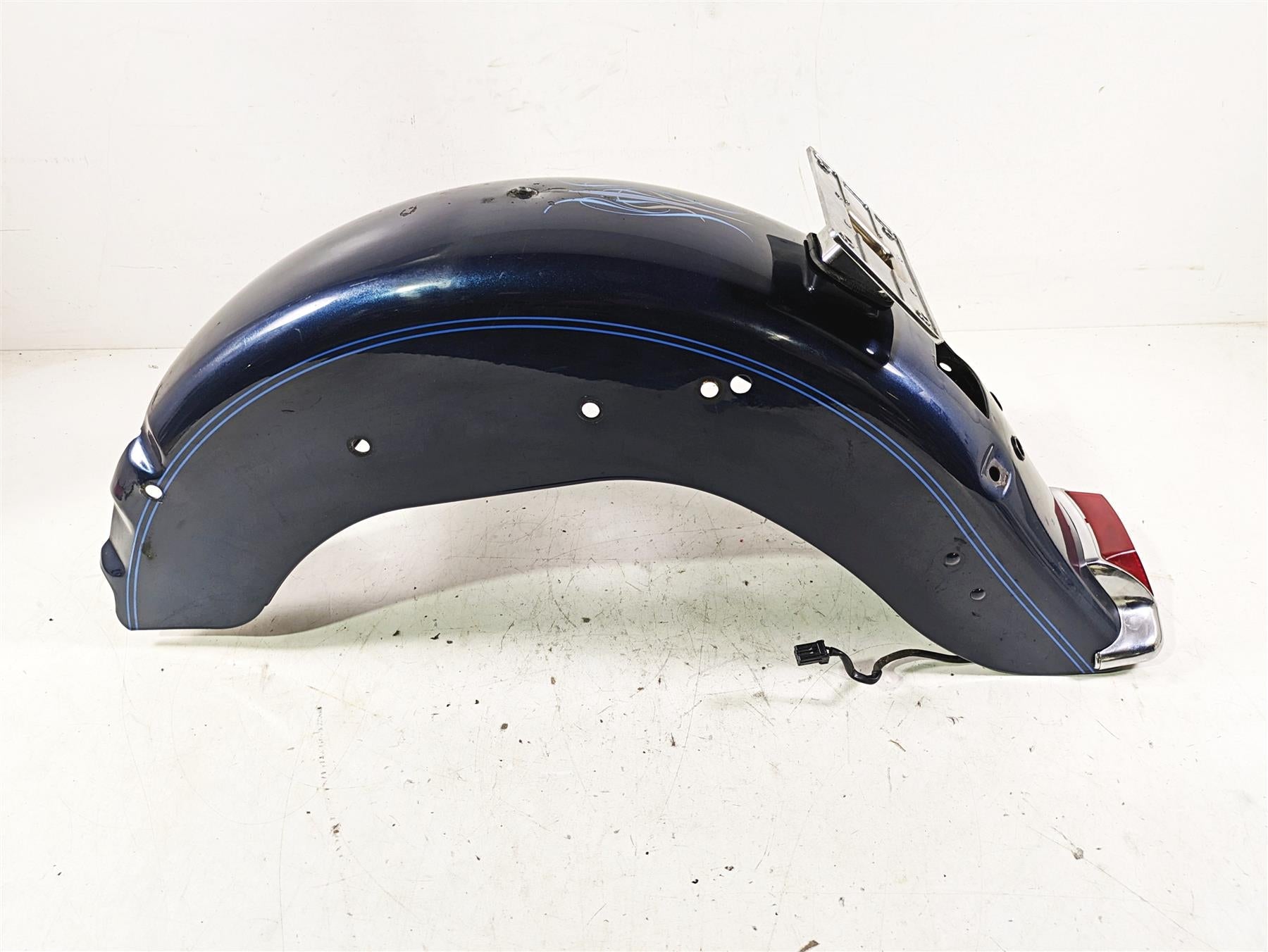 2002 Harley FLSTC Softail Heritage Rear Fender -Read 59144-00A | Mototech271