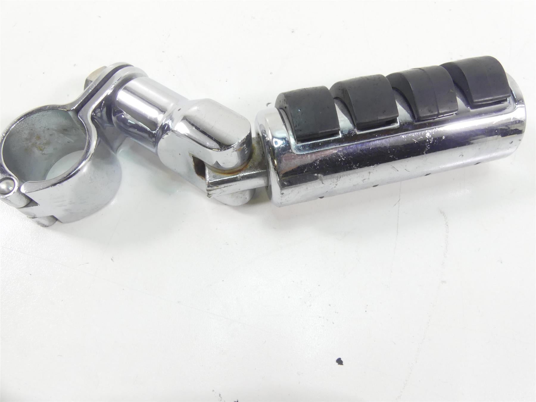 1995 Harley Touring FLHTCU Electra Glide Kuryakyn Highway Peg Set 8033 {{ shop.shopifyCountryName }} - Mototech271