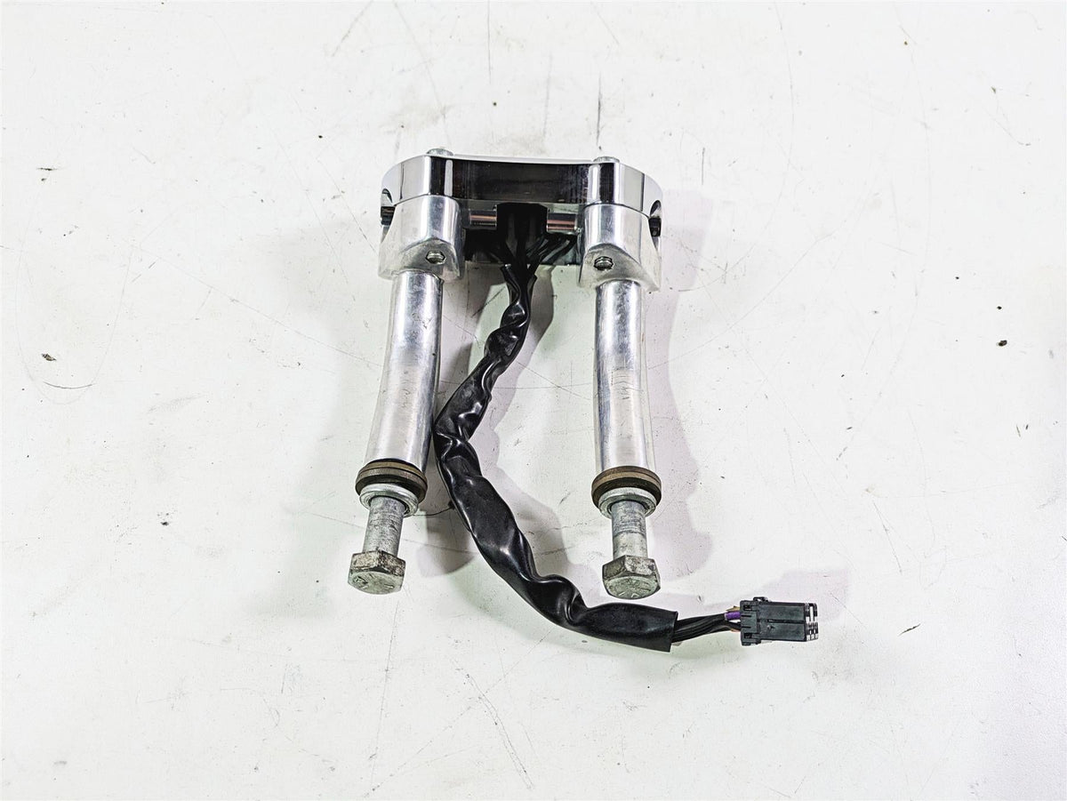 2002 Harley Dyna FXDL Low Rider Handlebar Riser Custom Top Plate Set 56124-77 {{ shop.shopifyCountryName }} - Mototech271