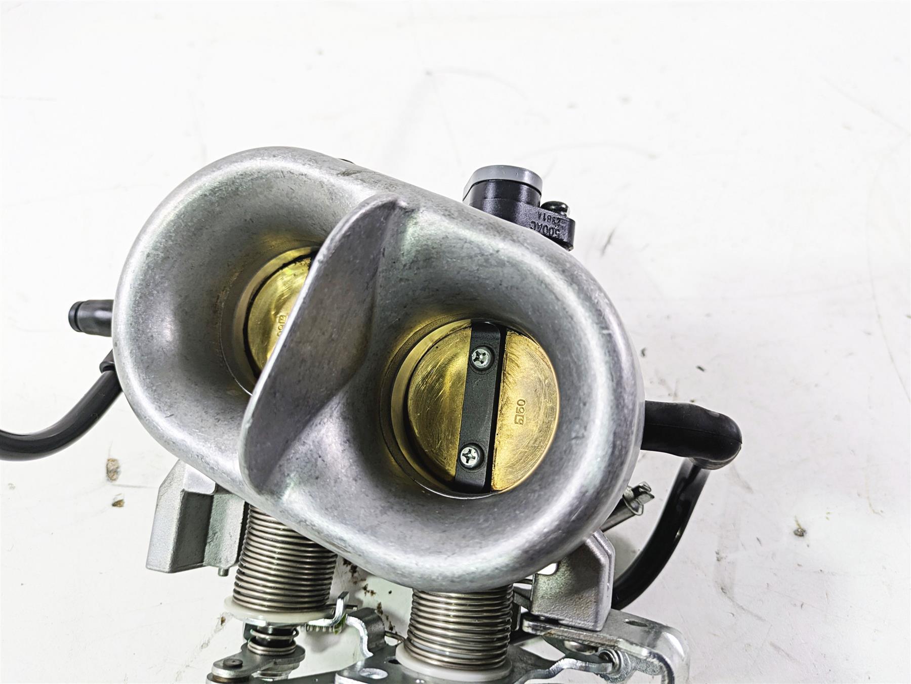 2012 Victory Cross Country Throttle Body Fuel Injection Set 1204320 1205085 {{ shop.shopifyCountryName }} - Mototech271