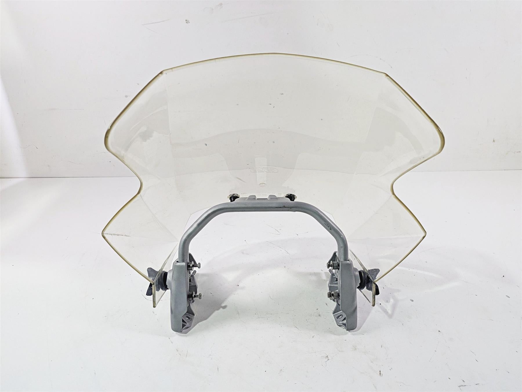 2010 BMW R1200GS K25 Windshield Wind Shield & Mount 46637702712 {{ shop.shopifyCountryName }} - Mototech271