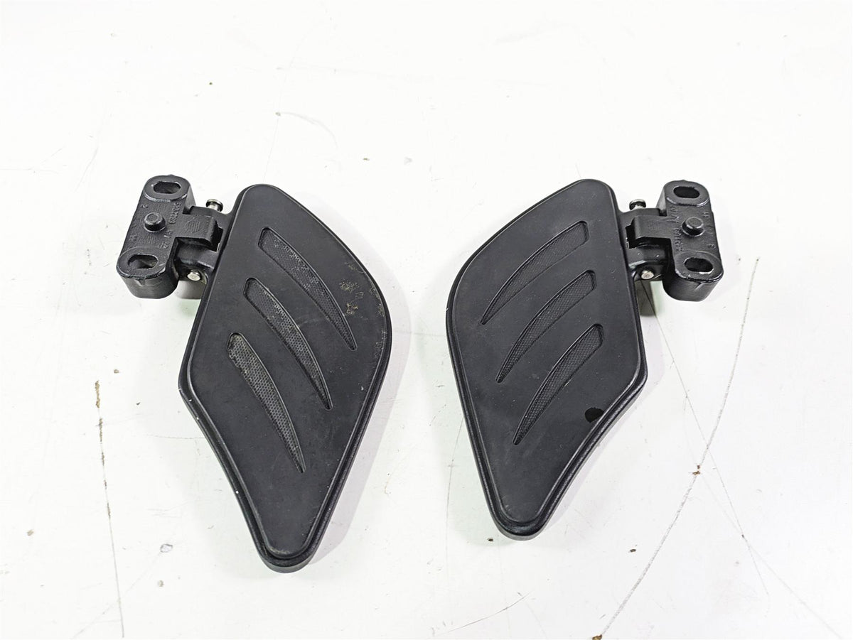 2012 Victory Cross Country Rear Passenger Floorboard Set 5137789 {{ shop.shopifyCountryName }} - Mototech271