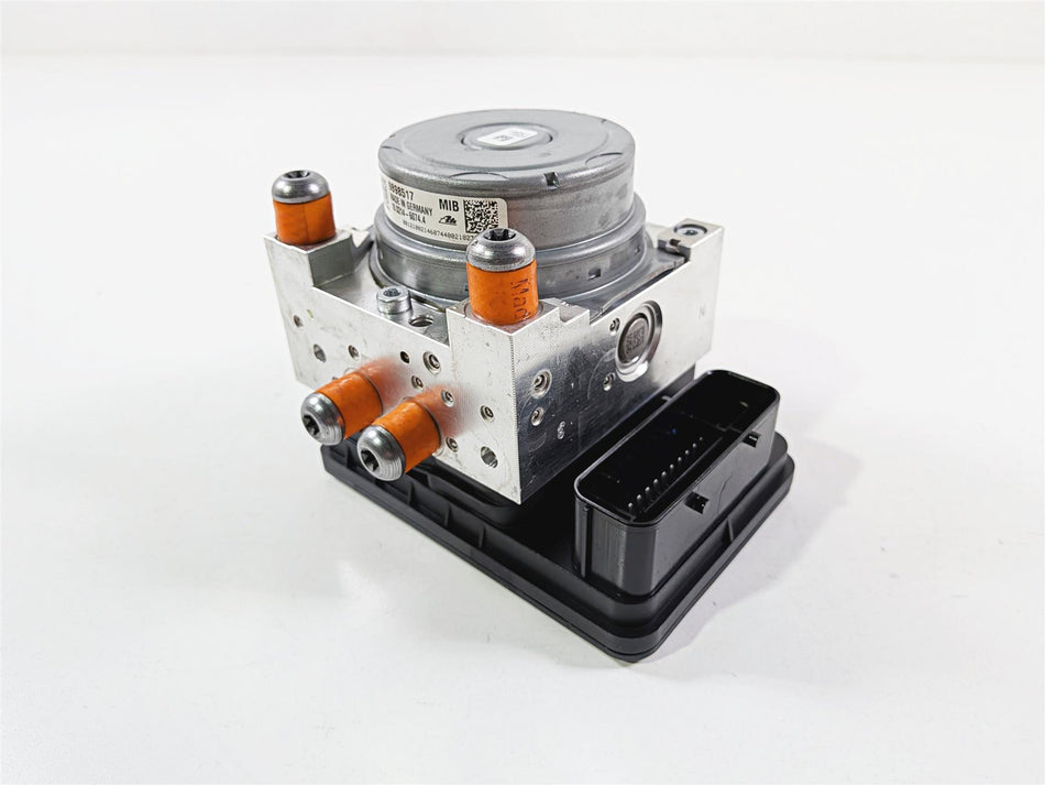 2019 BMW R1250GS K50 Abs Brake Pump Unit Module 34519898518 34519898517 {{ shop.shopifyCountryName }} - Mototech271