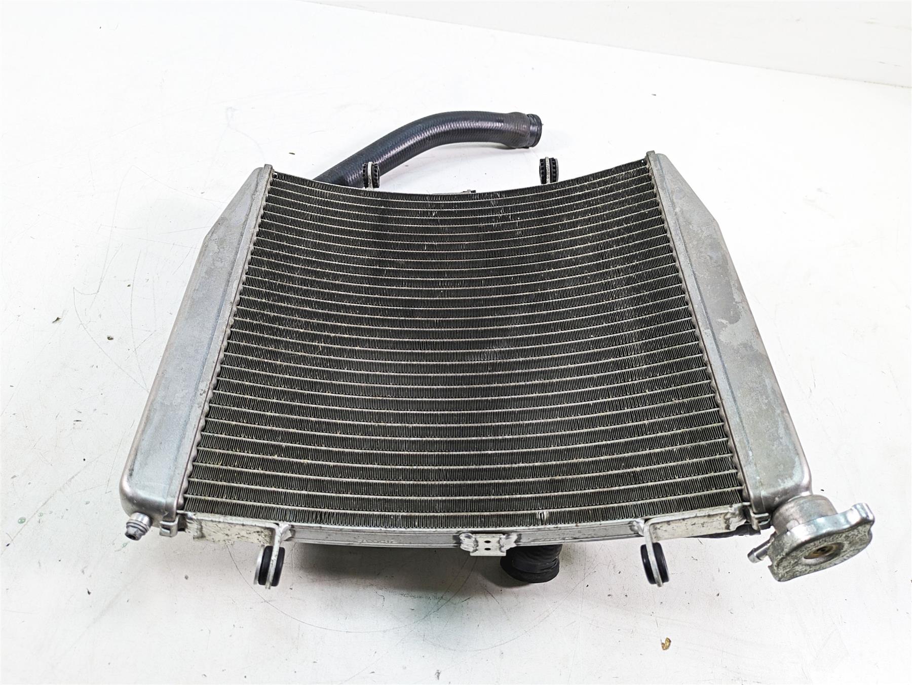 2013 MV Agusta F3 675 ERA Radiator Fan Reservoir Hoses Set 8000B6017 {{ shop.shopifyCountryName }} - Mototech271