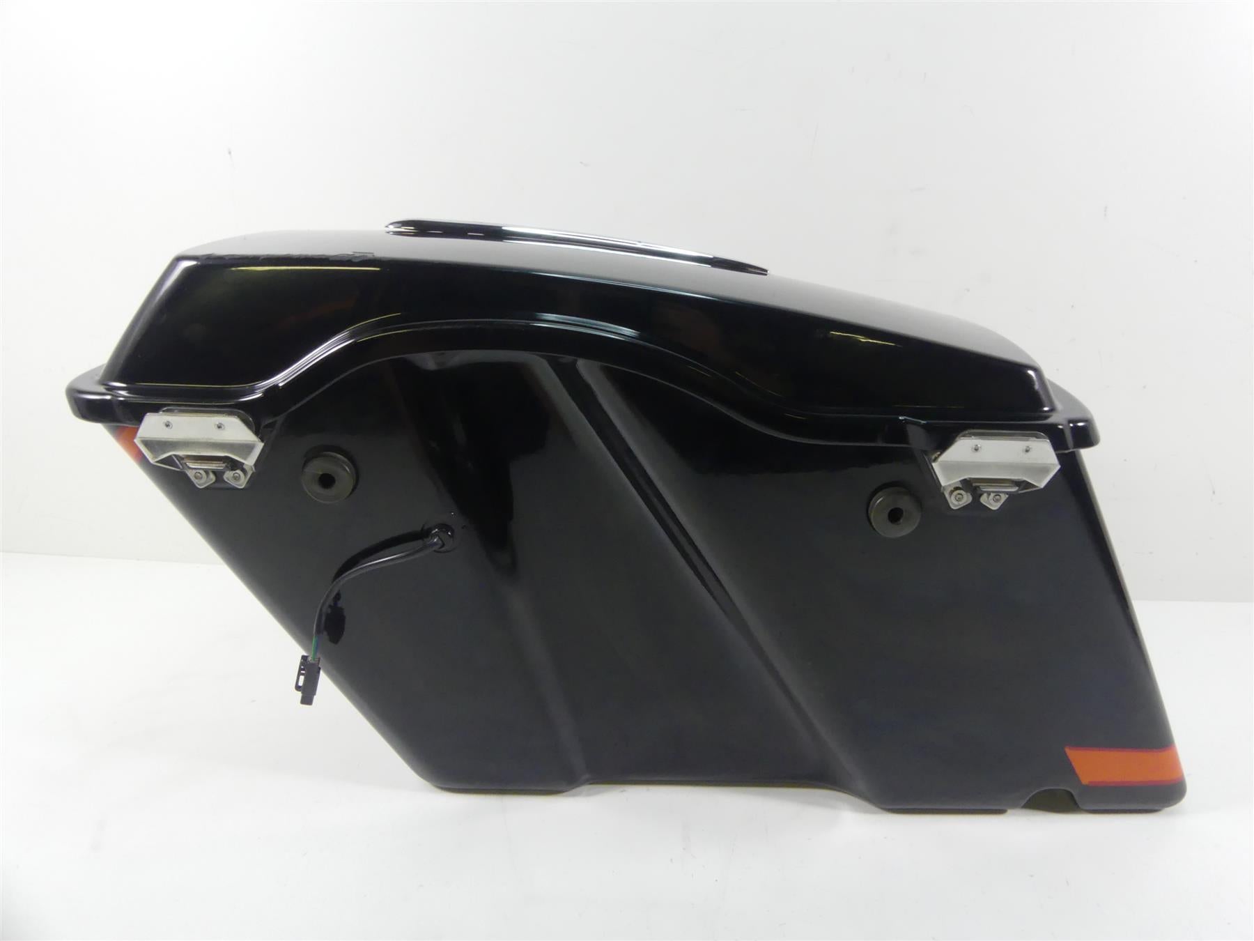 2007 Harley FLHTCU SE CVO Electra Glide Right Saddlebag Saddle Bag Read 88277-07 {{ shop.shopifyCountryName }} - Mototech271