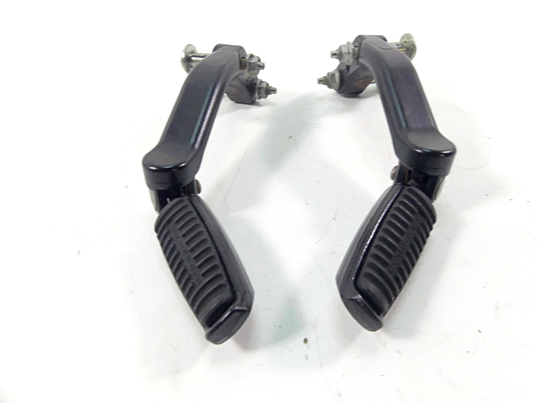 2015 Harley VRSCF Muscle V-Rod Rear Passenger Footpeg Set 50822-09 50826-09 {{ shop.shopifyCountryName }} - Mototech271