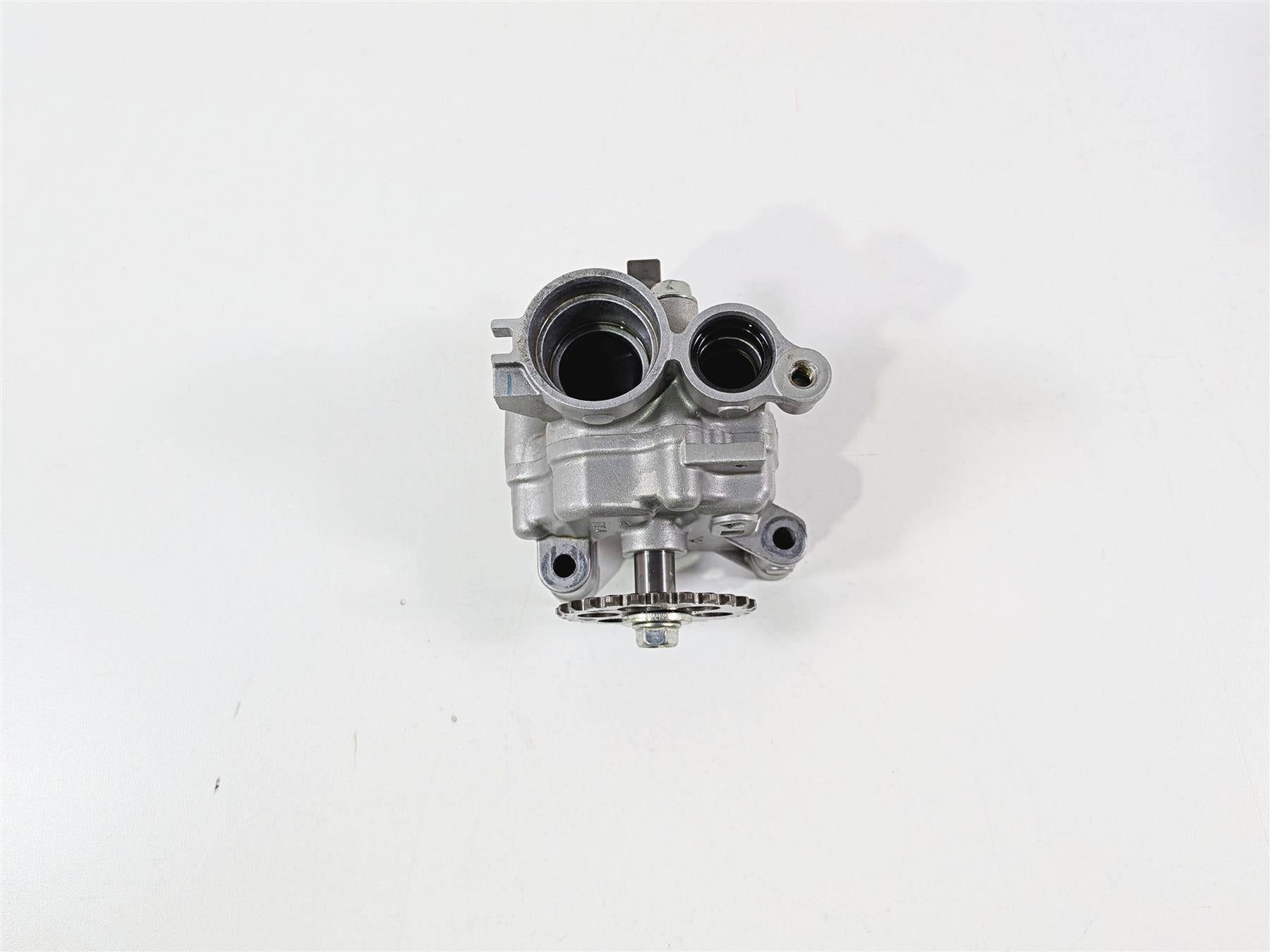 2017 Honda CBR600RR PC40 Engine Oil Pump Motor Oem Honda Part 15100-MFJ-D00 {{ shop.shopifyCountryName }} - Mototech271