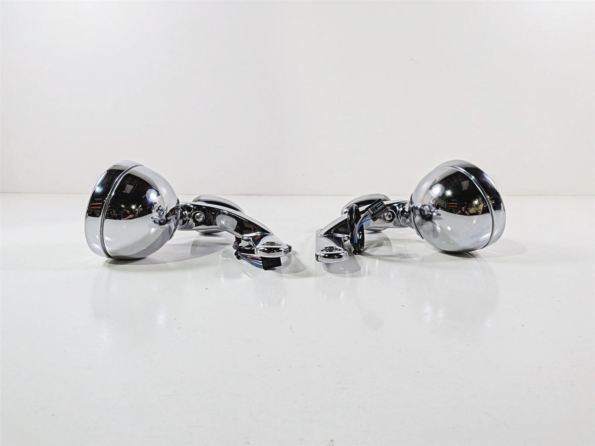 2011 Harley Touring FLHTCU CVO Electra Glide Turn Signal Passing Lights 69548-06-Mototech271